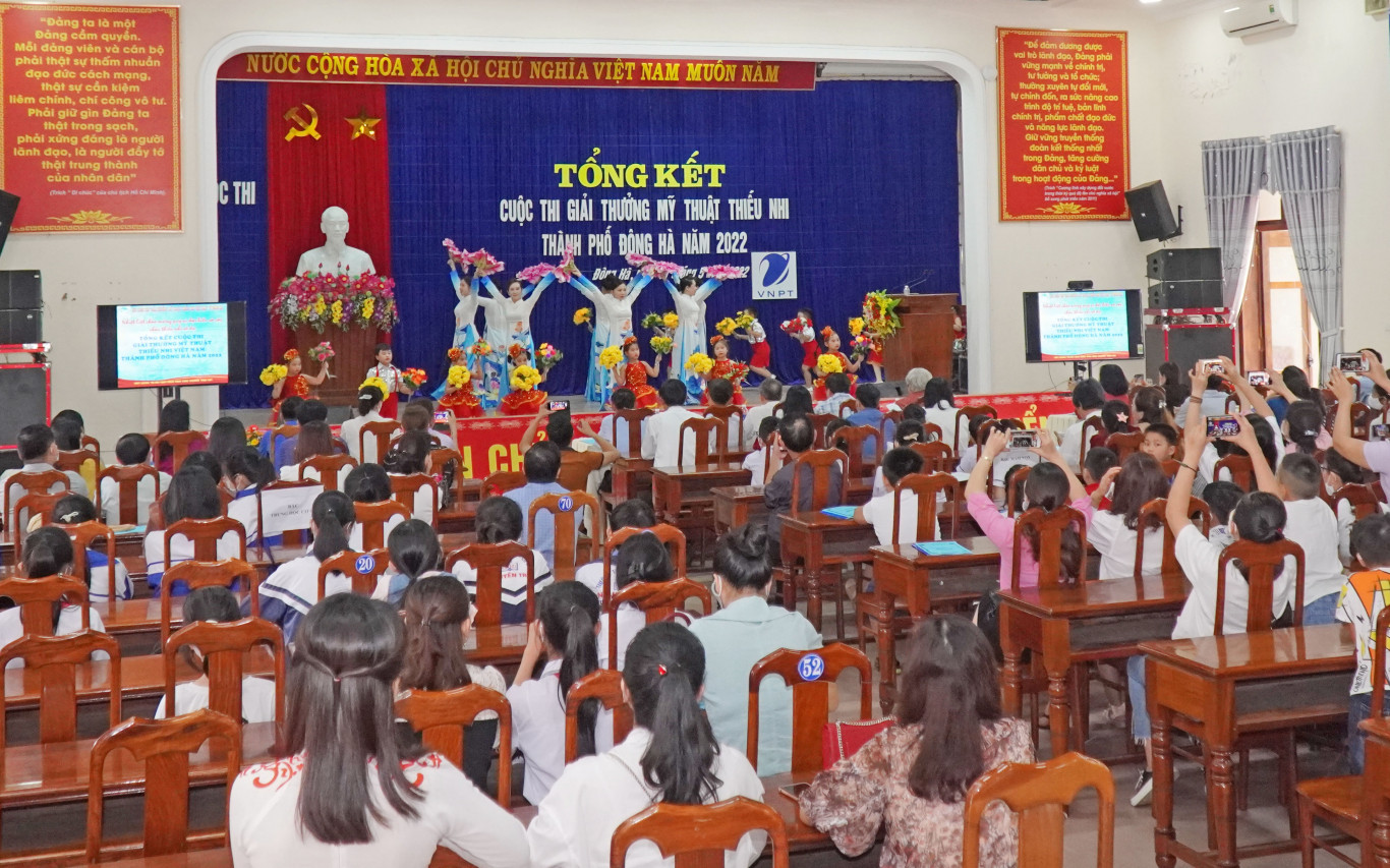Tổng kết v&agrave; trao giải cuộc thi ''Giải thưởng Mỹ thuật thiếu nhi Việt Nam'' th&agrave;nh phố Đ&ocirc;ng H&agrave; năm 2022