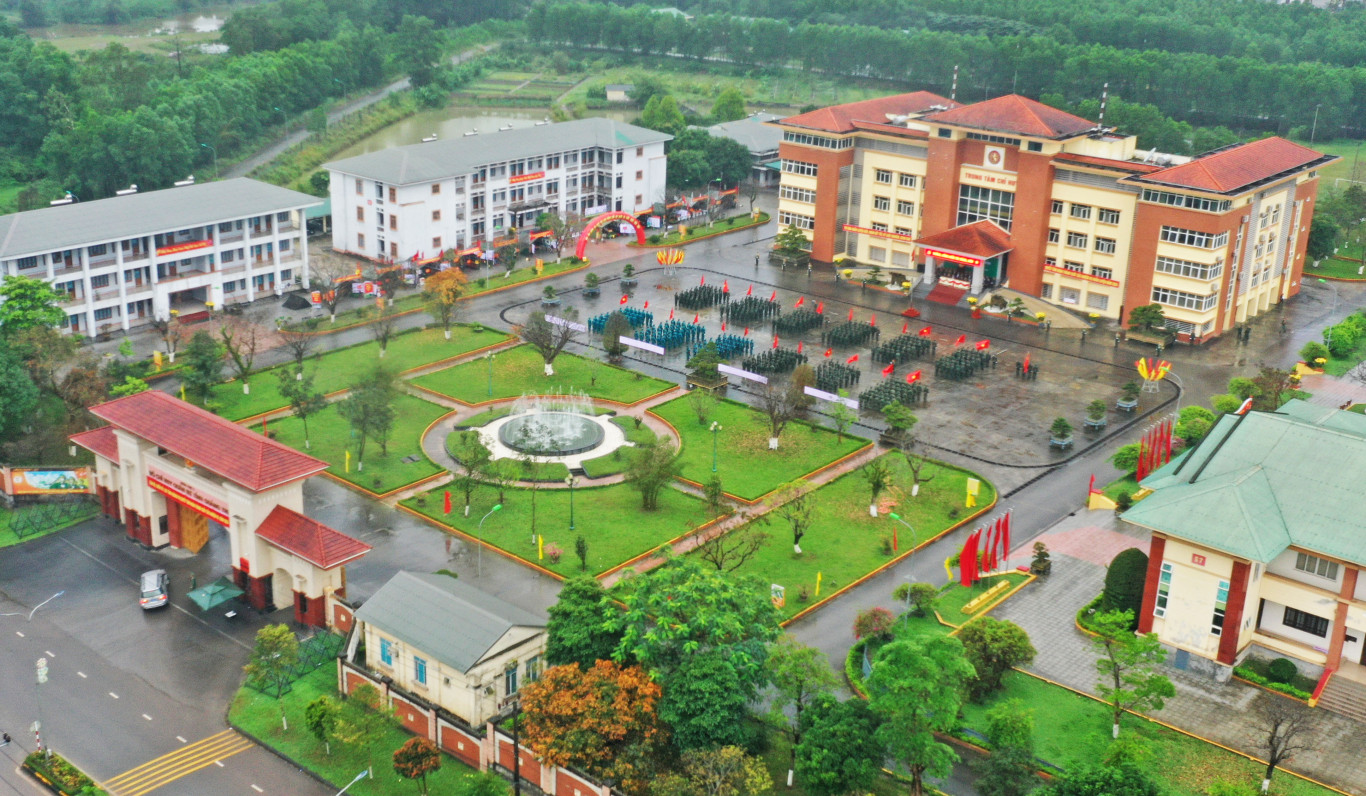 Lễ ra qu&acirc;n huấn luyện năm 2024 được tổ chức tại Bộ CHQS tỉnh Quảng Trị - Ảnh: Thanh Hồ