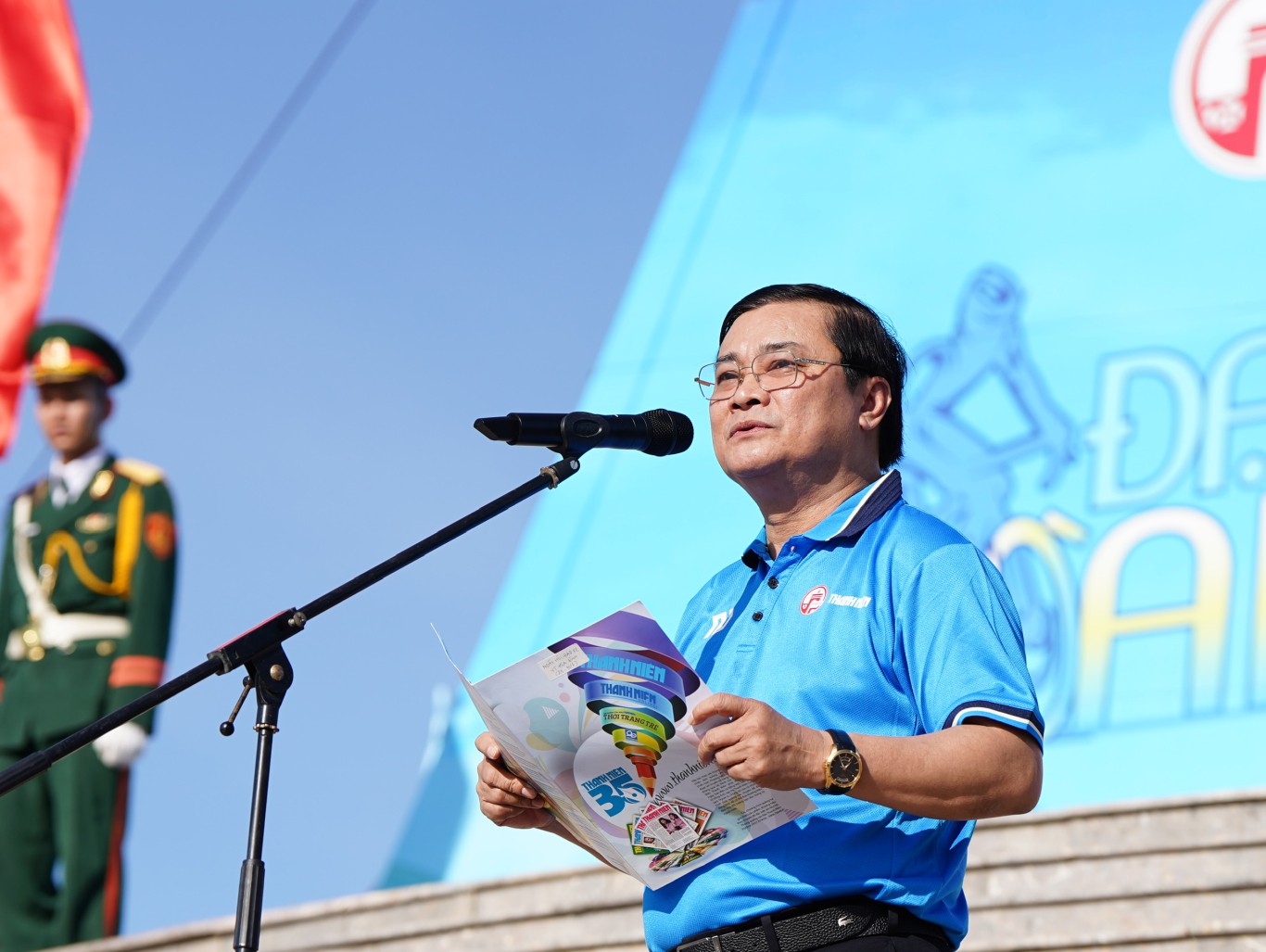 Dưới b&oacute;ng cờ Tổ quốc thi&ecirc;ng li&ecirc;ng, nh&agrave; b&aacute;o Nguyễn Ngọc To&agrave;n, Tổng bi&ecirc;n tập b&aacute;o Thanh Ni&ecirc;n cho biết: nhiều năm qua, phong tr&agrave;o tập luyện m&ocirc;n xe đạp thể thao ph&aacute;t triển mạnh. Tuy nhi&ecirc;n, một giải đấu quy m&ocirc; chưa được tổ chức tại mảnh đất n&agrave;y. Đ&oacute; cũng l&agrave; l&yacute; do &yacute; tưởng về &ldquo;Ng&agrave;y hội đạp xe V&igrave; h&ograve;a b&igrave;nh&rdquo; đ&atilde; ra đời. Nhưng hơn thế, c&ograve;n mong rằng ng&agrave;y hội sẽ t&ocirc;n vinh gi&aacute; trị của h&ograve;a b&igrave;nh, tưởng niệm, tri &acirc;n l&agrave; dịp để giới thiệu một số di t&iacute;ch lịch sử ti&ecirc;u biểu tr&ecirc;n địa b&agrave;n tỉnh; Giới thiệu, quảng b&aacute; h&igrave;nh ảnh, văn h&oacute;a, v&ugrave;ng đất, con người Quảng Trị với nh&acirc;n d&acirc;n cả nước v&agrave; nước ngo&agrave;i.