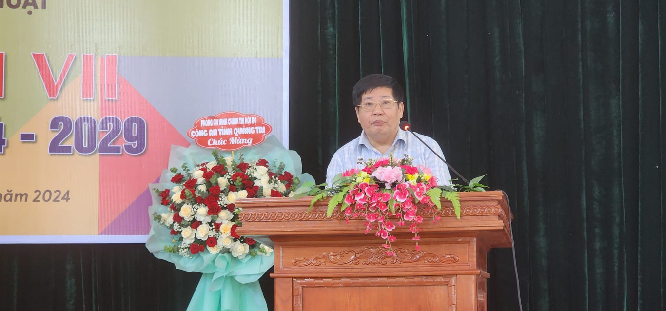 Chủ tịch Hội VHNT Nguyễn Văn D&ugrave;ng ph&aacute;t biểu chỉ đạo - Ảnh: Thanh Ngọc