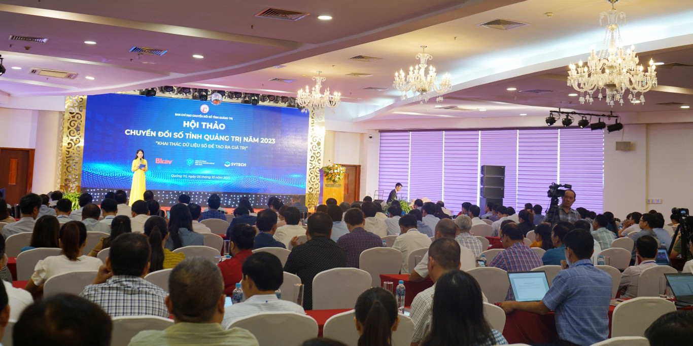 Hội thảo đ&atilde; thu h&uacute;t sự tham dự của đ&ocirc;ng đảo đại biểu 