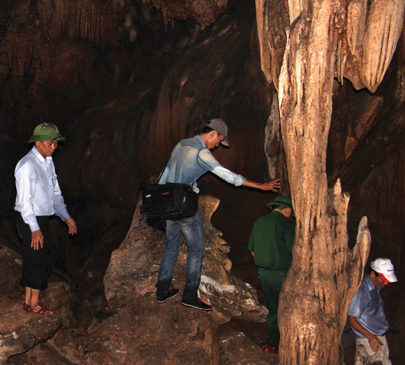 Khảo s&aacute;t động Brai, x&atilde; Hướng Lập, Hướng H&oacute;a - Ảnh: Thanh Thoan