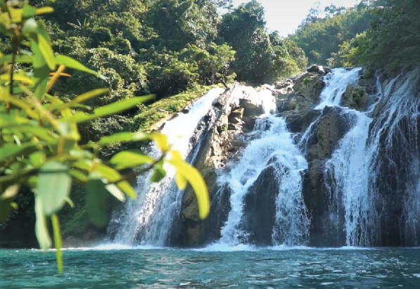 Th&aacute;c T&agrave; Puồng - Ảnh: Trường Sơn