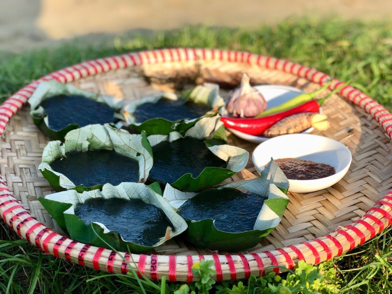 B&aacute;nh đ&uacute;c rau c&acirc;u chấm với ruốc đậm đ&agrave; hương vị truyền thống nhưng v&ocirc; c&ugrave;ng bổ dưỡng.