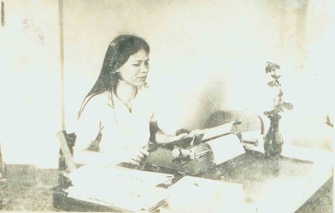 Nh&agrave; thơ L&ecirc; Thị M&acirc;y chưa bao giờ ngưng nghỉ trong sự nghiệp s&aacute;ng tạo - Ảnh tư liệu