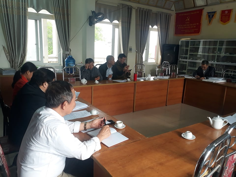 Quang cảnh cuộc họp