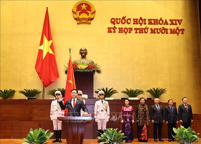 Chủ tịch Quốc hội Vương Đình Huệ tuyên thệ nhậm chức. Ảnh: Trọng Đức/TTXVN