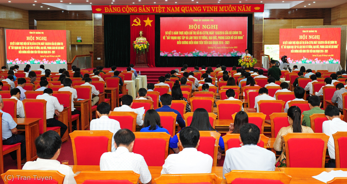 To&agrave;n cảnh hội nghị - Ảnh:  Trần Tuyền