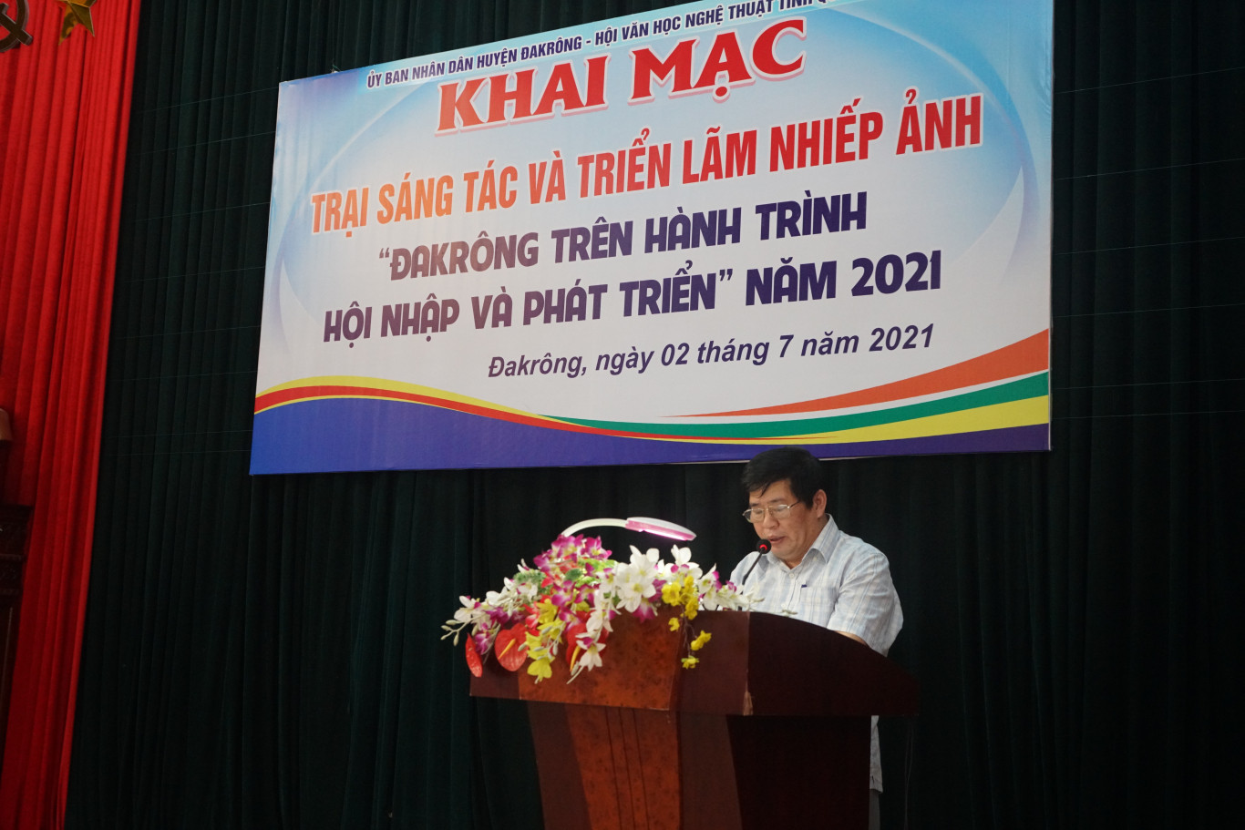 &Ocirc;ng- Nguyễn Văn D&ugrave;ng - Chủ tịch Hội VHNT ph&aacute;t biểu tại buổi lễ: Ảnh PV