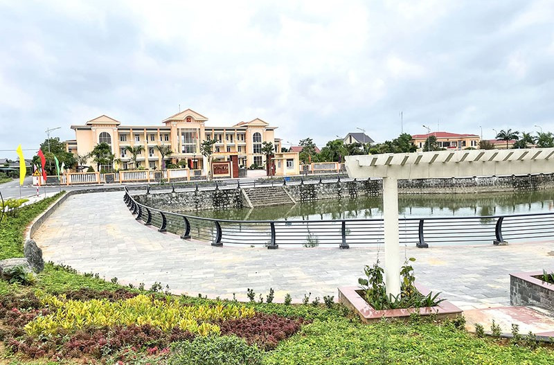 Trung t&acirc;m thị trấn Cam Lộ ng&agrave;y c&agrave;ng khởi sắc - Ảnh: Đ.T