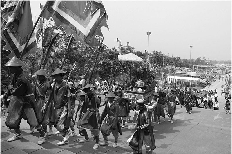 Rước kiệu trong Lễ hội Đền H&ugrave;ng - Ảnh: N.Đ.T