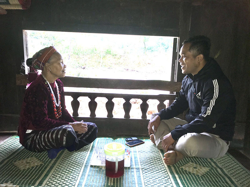 B&agrave; Phu&ocirc;n l&agrave; người c&oacute; uy t&iacute;n, được người d&acirc;n k&iacute;nh trọng -Ảnh: V.K.L