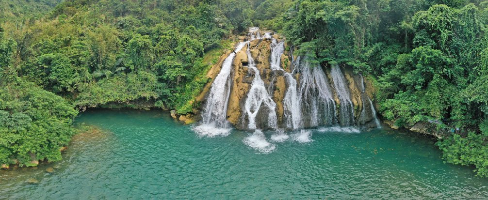 Th&aacute;c nước T&agrave; Puồng hoang sơ, h&ugrave;ng vĩ giữa đại ng&agrave;n - Ảnh: Thanh Long